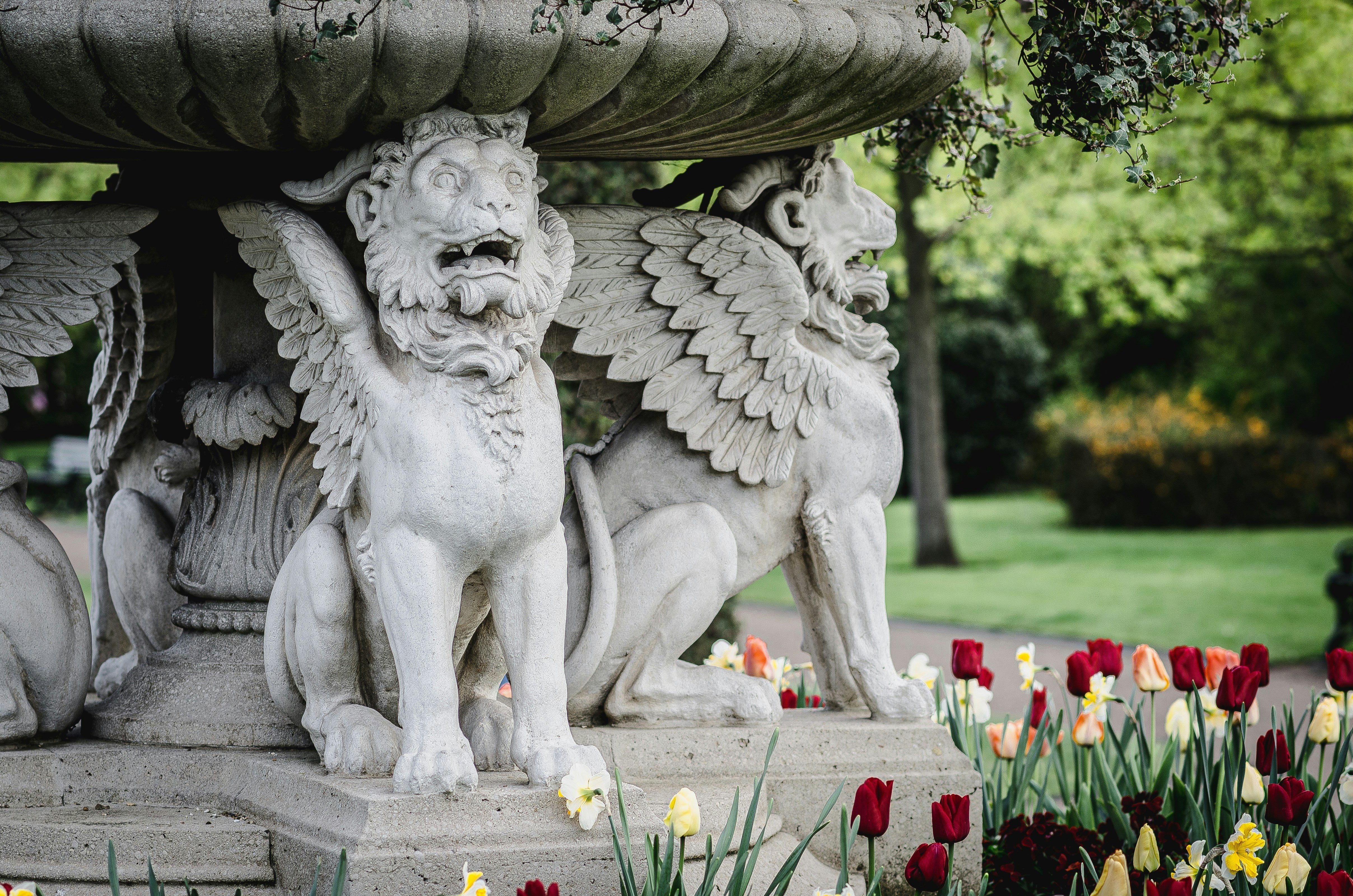 The Cultural Significance of Garden Statues – Ammons