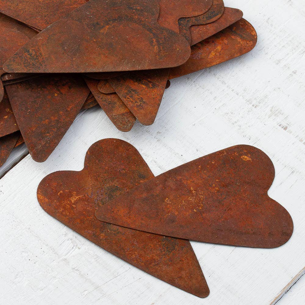 4" Rusty Tin Folk Hearts (Package of 50 pieces)