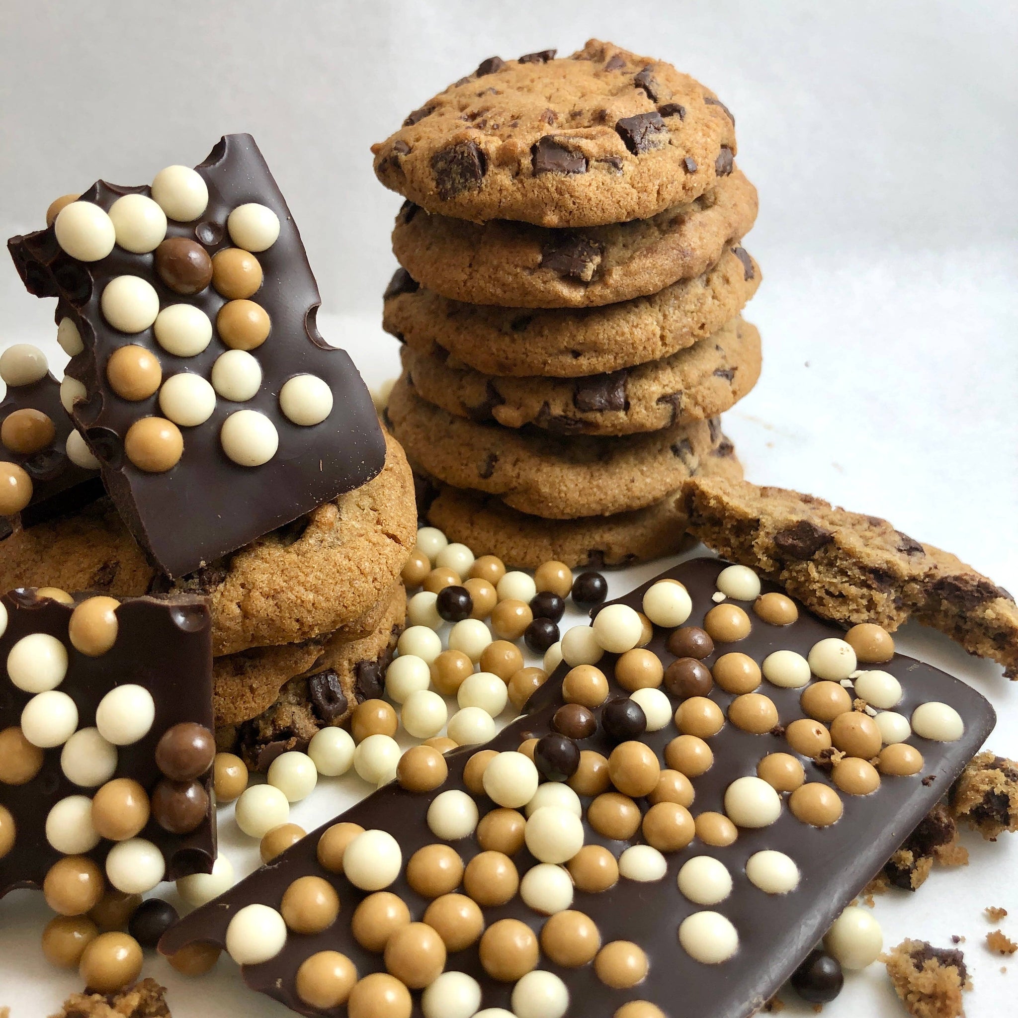 Cookie Crunch Cookie Bar *