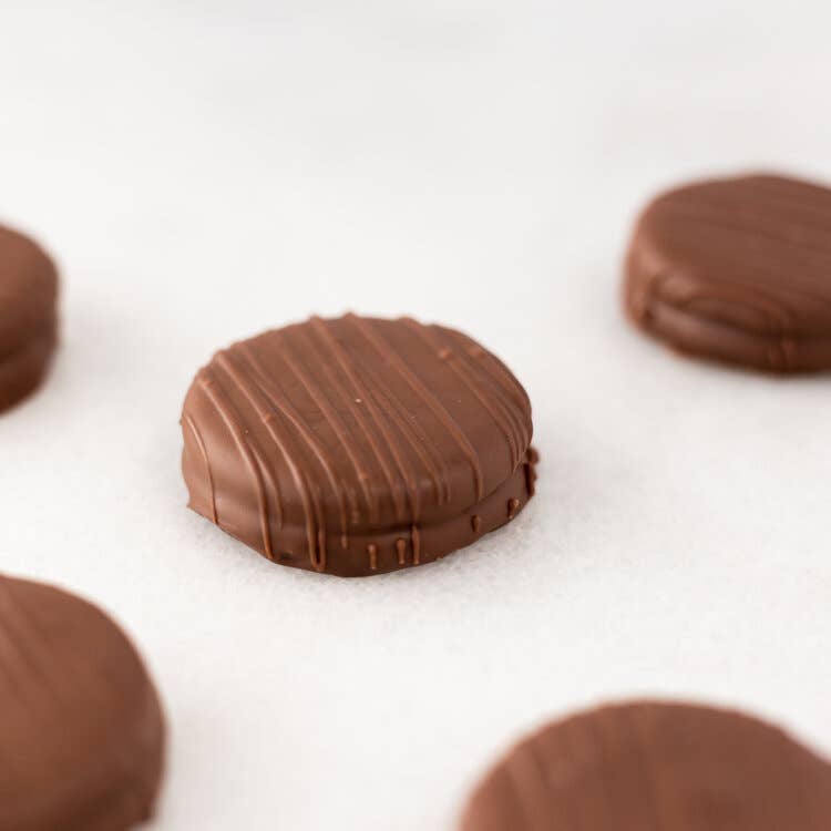 Milk Chocolate Sandwich Cookies *