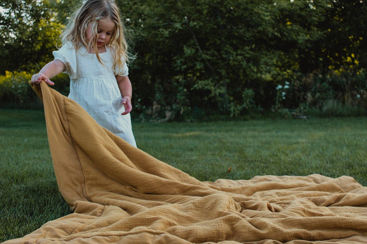 The Cozy: Organic Cotton Blanket: Gold