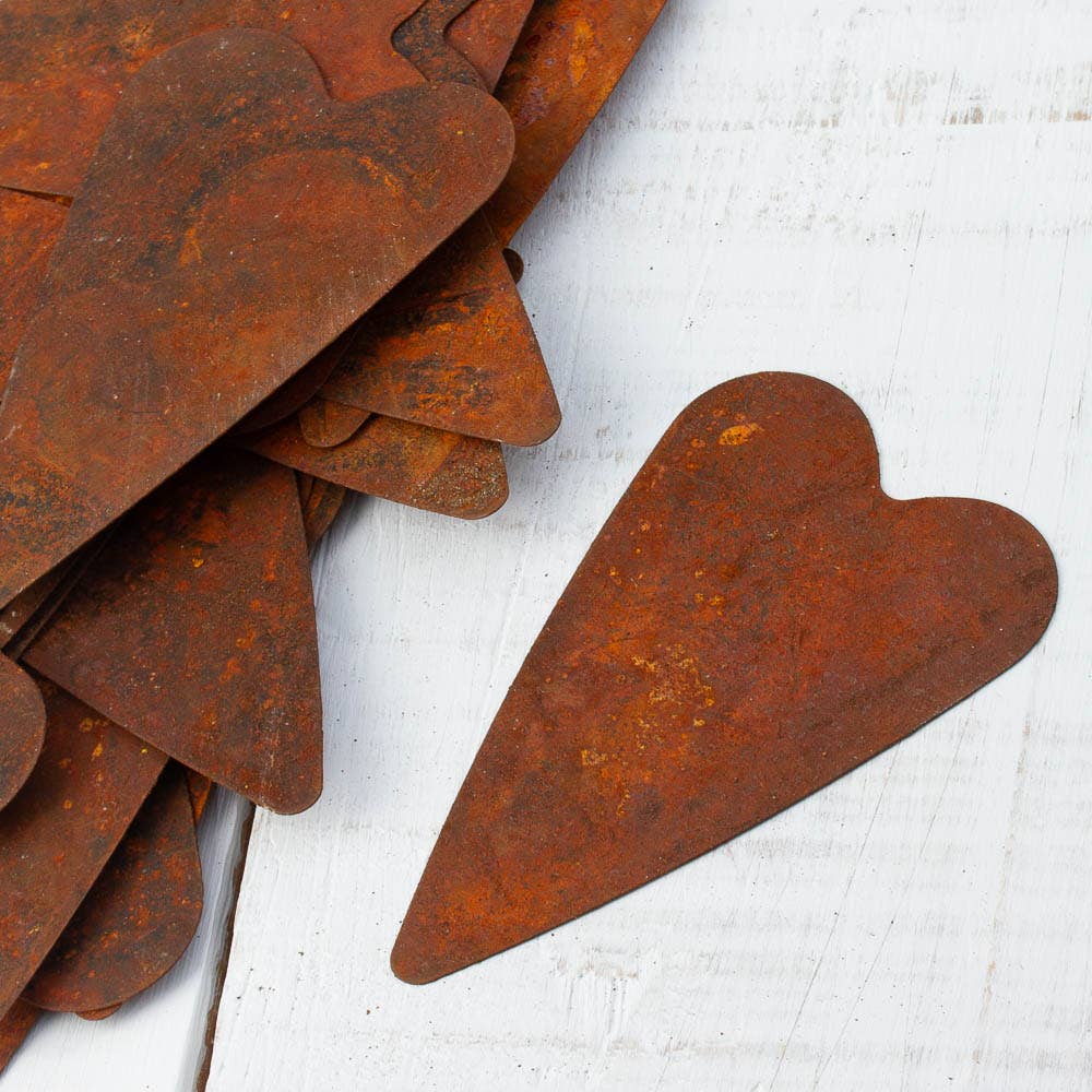 4" Rusty Tin Folk Hearts (Package of 50 pieces)