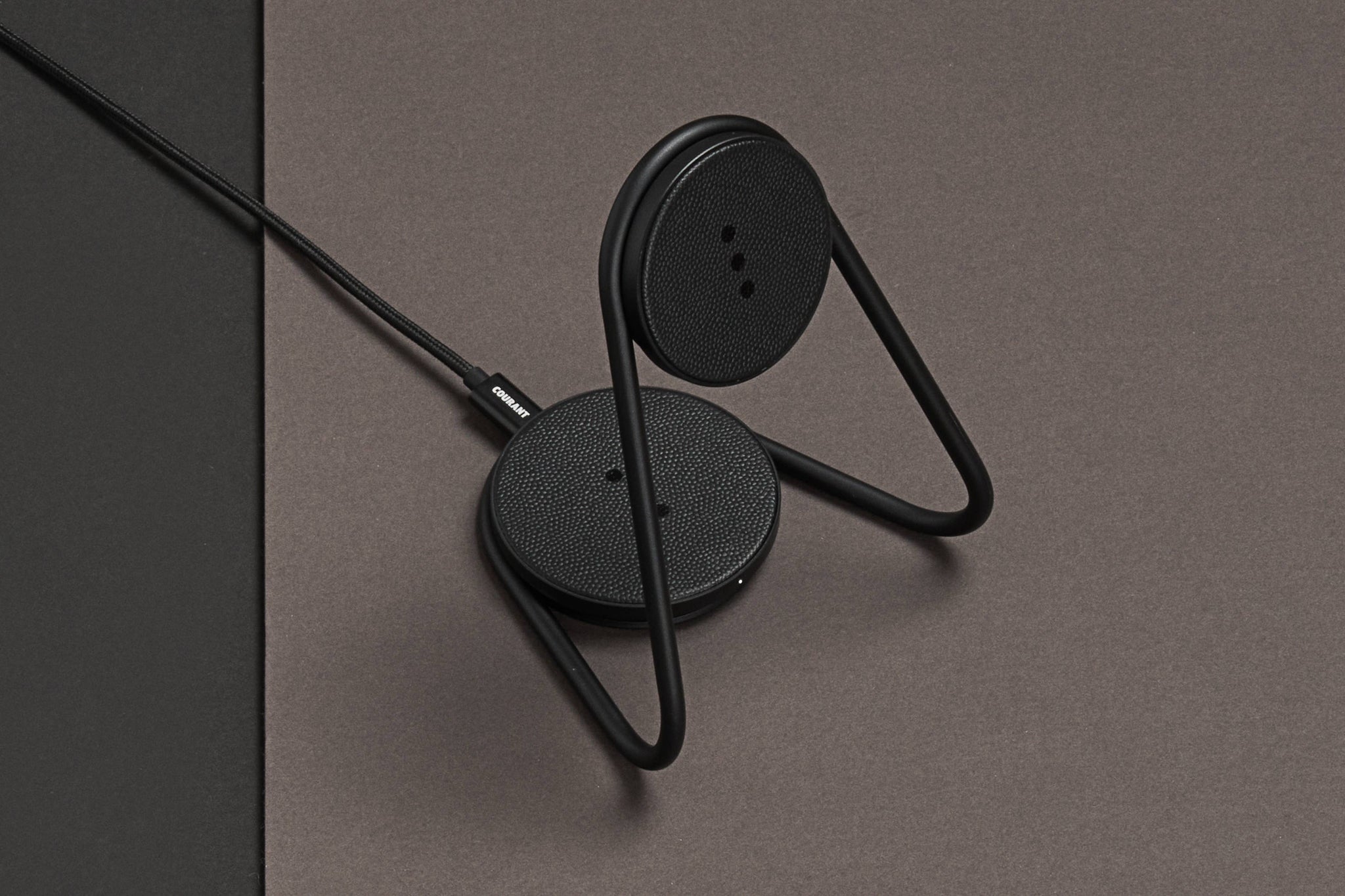 MAG:2 Leather Wireless Charger Stand - Bone *