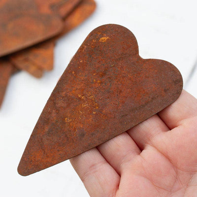 4" Rusty Tin Folk Hearts (Package of 50 pieces)