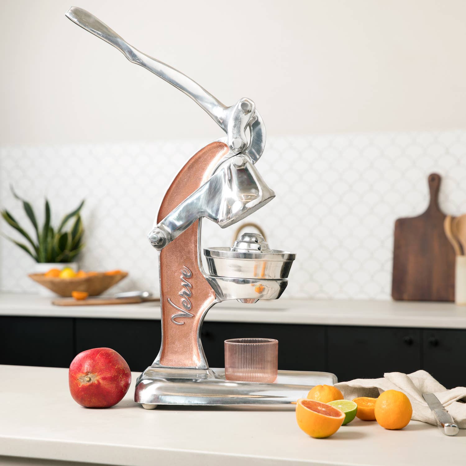 Mexican Citrus Juicer - Large: Black